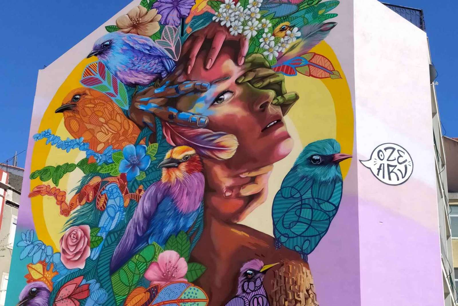 Lizbona: Kickstart Street Art Walking Tour