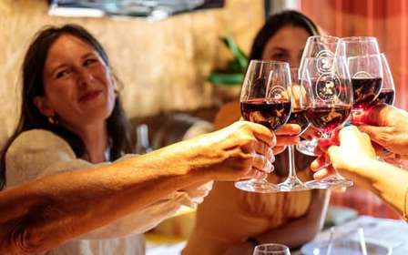 Winnica w Lizbonie: podróż po portugalskich winach, 6 win i przekąski