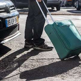 Lizbona: Prywatny transfer między lotniskiem a centrum miasta