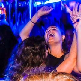 Lizbona: Nocny rejs disco z DJ-em i otwartym barem