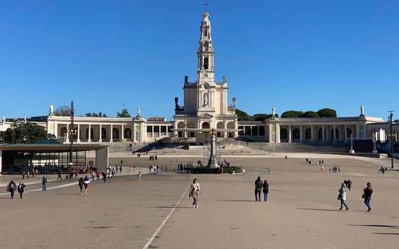 Z Lizbony: Fátima, Batalha, Nazaré i Obidos - wycieczka vanem