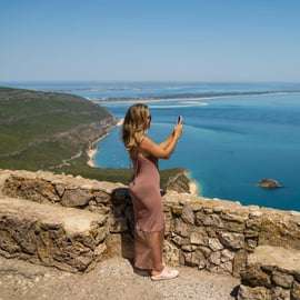 Arrabida Wine Tour – Lizbona: winiarnie, degustacje, fabryka płytek
