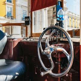 Lizbona: 72/96-godzinny autobus hop-on hop-off, tramwaj i bilet na łódź hop-on hop-off
