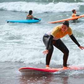 Lizbona-Cascais: lokalne doświadczenie surfingowe