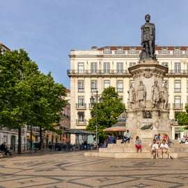 Lizbona: piesza wycieczka po historii, opowieściach i stylu życia