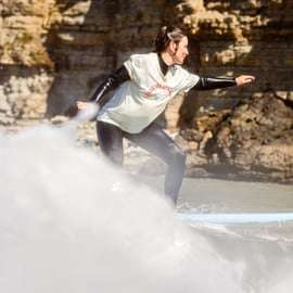 Ericeira: Grupowa lekcja surfingu z lokalnymi instruktorami