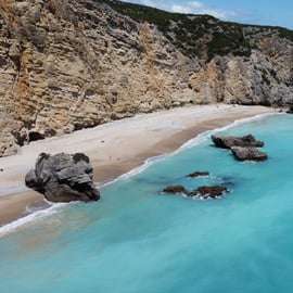 Sesimbra: Plaże i jaskinie Arrábida Rejs wycieczkowy z nurkowaniem z rurką